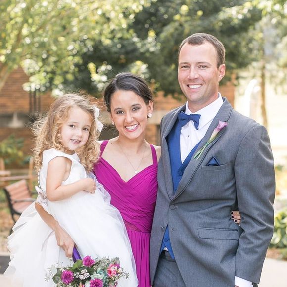 Meet your Posher, Kristen - Picture 1 of 1